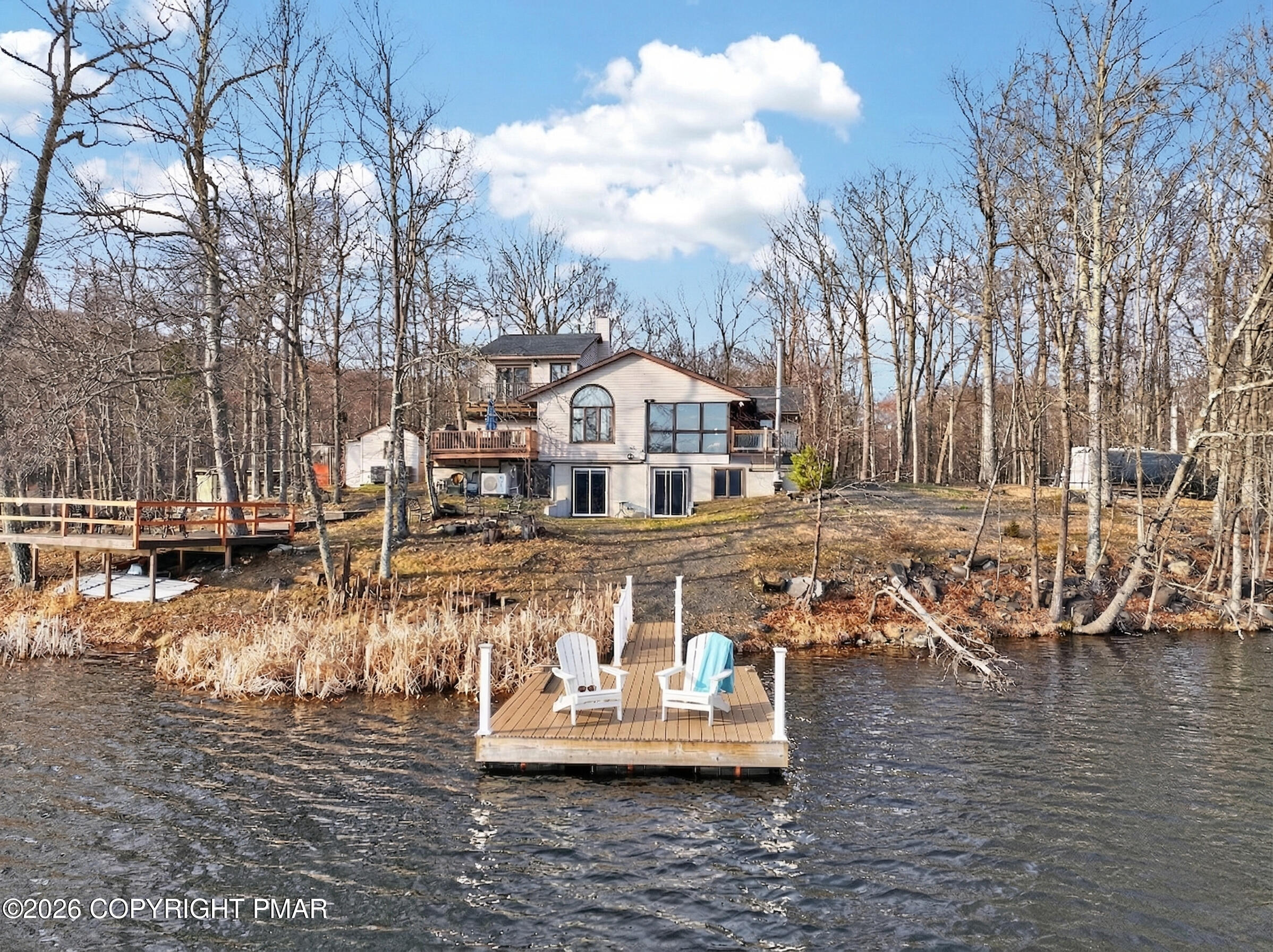 4143 Spring Circle Bushkill, PA 18324 - Photo 4 of 32 chairs
