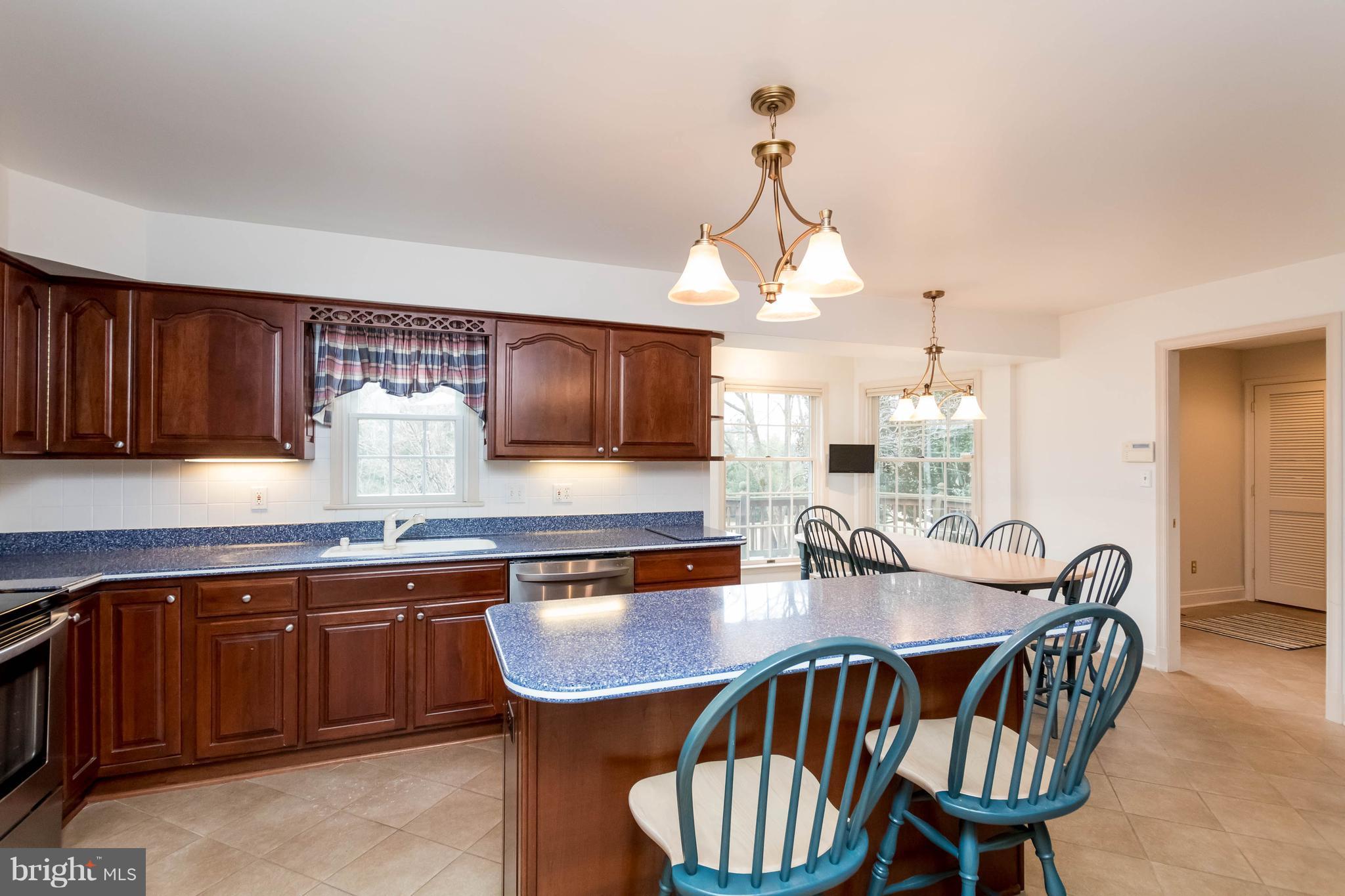 14013 Foxland Road Phoenix, MD 21131 - Photo 11 of 30 Kitchen
