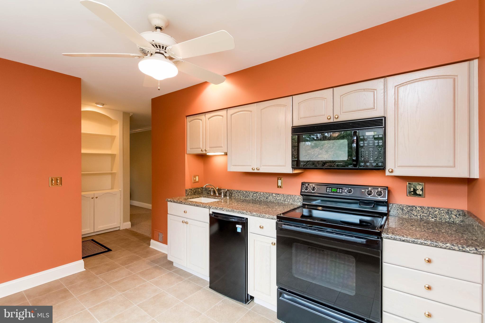 14013 Foxland Road Phoenix, MD 21131 - Photo 18 of 30 In-law Kitchen suite