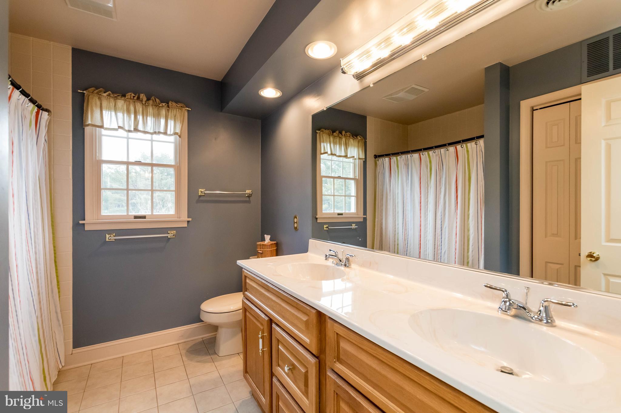 14013 Foxland Road Phoenix, MD 21131 - Photo 23 of 30 Bath