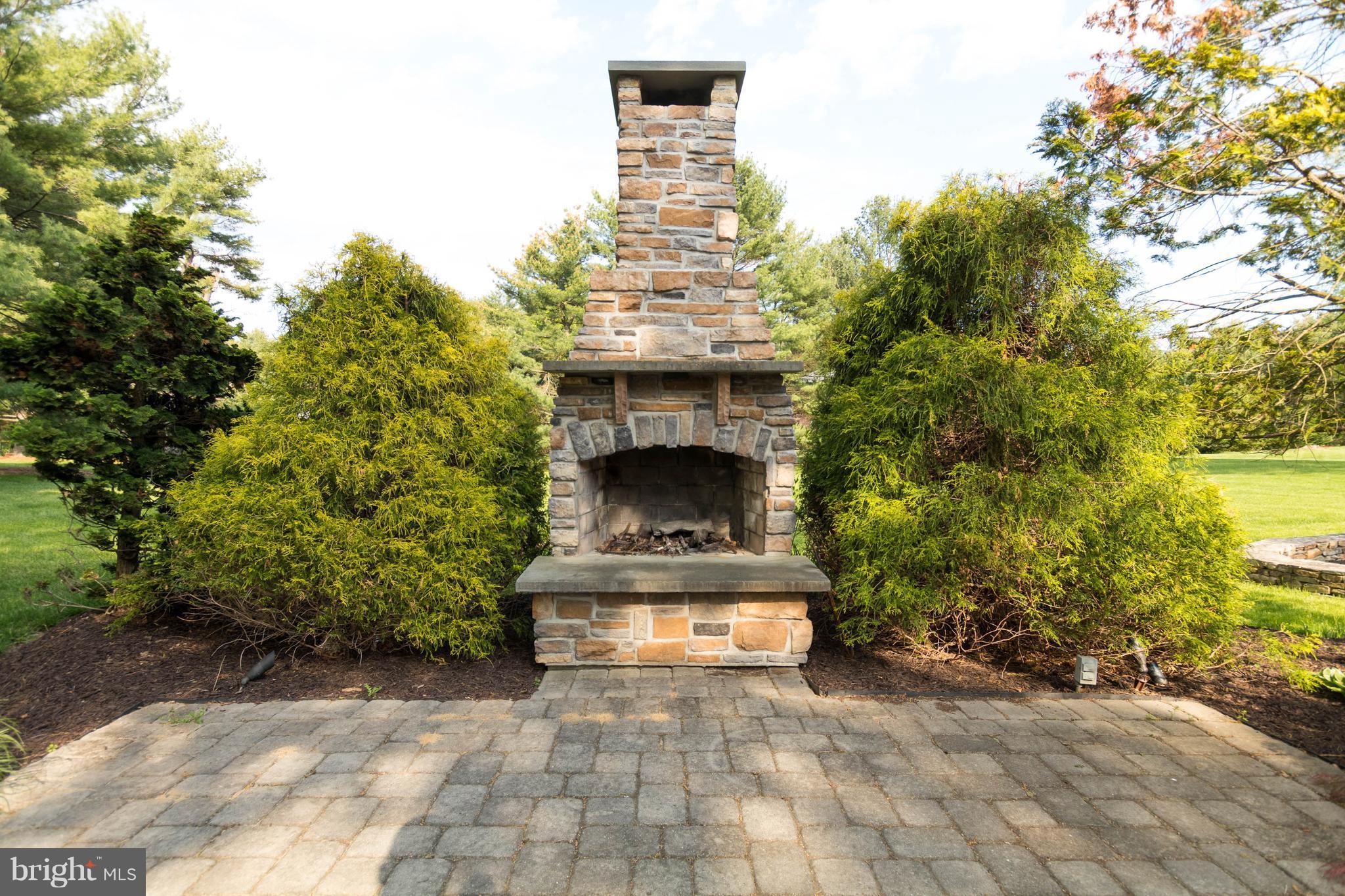 14013 Foxland Road Phoenix, MD 21131 - Photo 28 of 30 Custom stone outdoor Fireplace