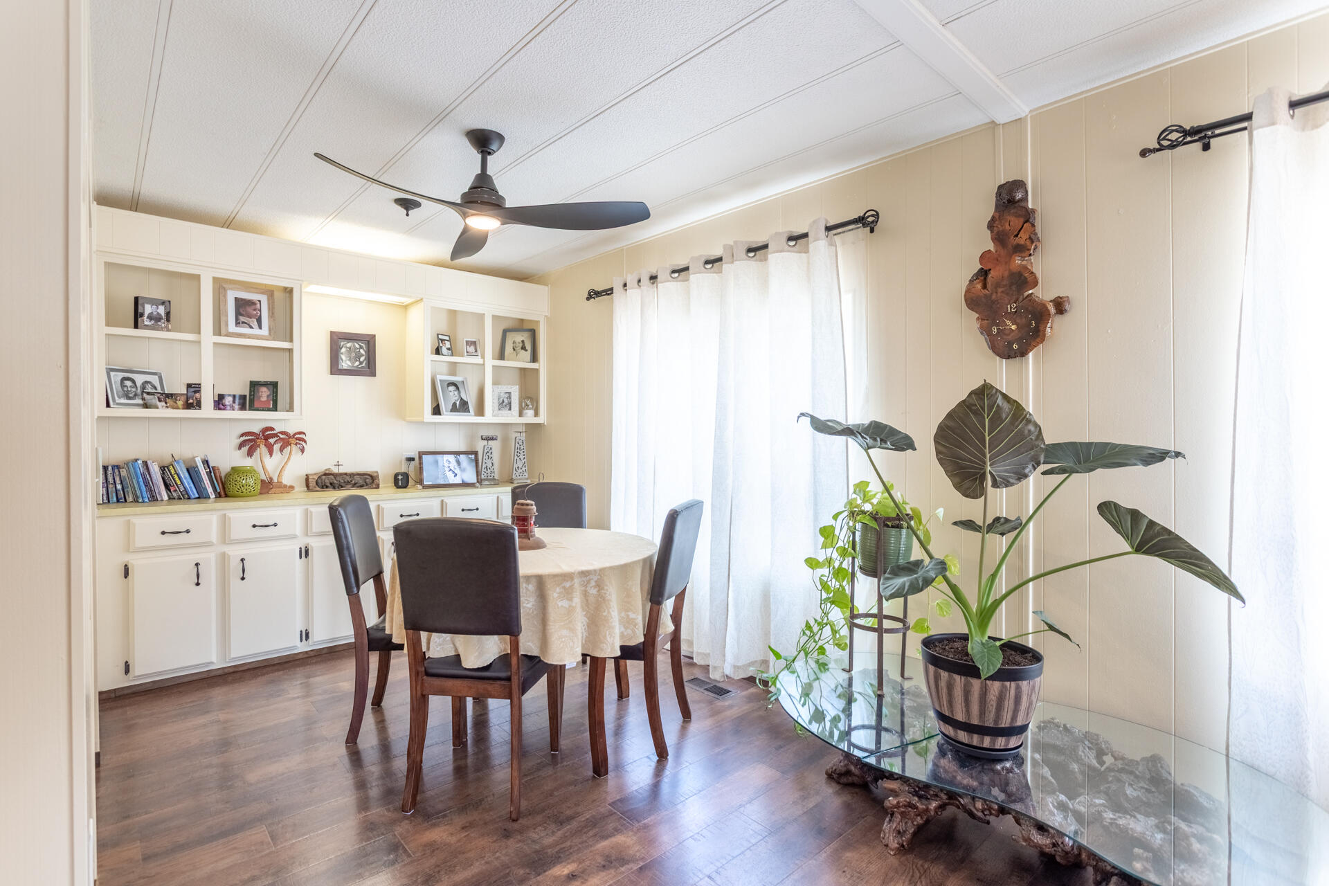 1272 Mountain Shadows Boulevard Redding, CA 96003 - Photo 12 of 22 a dining room dining table chairs and wooden floor