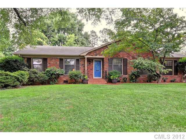 3342 Woodleaf Road Charlotte, NC 28205 - Photo 1 of 16 Gallery Image 1