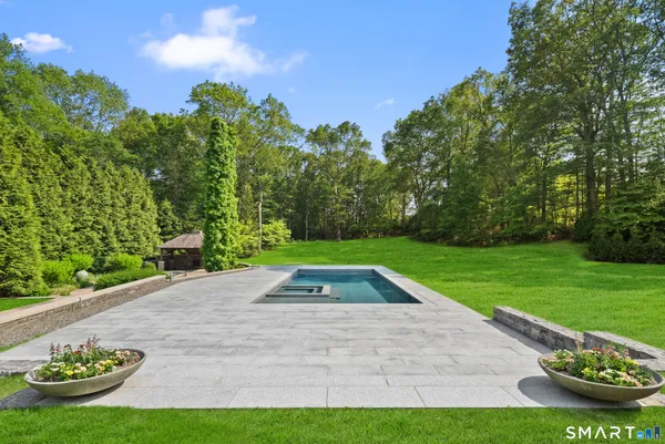 $7,750,000 | 119 Proprietors Crossing, New Canaan, CT 06840