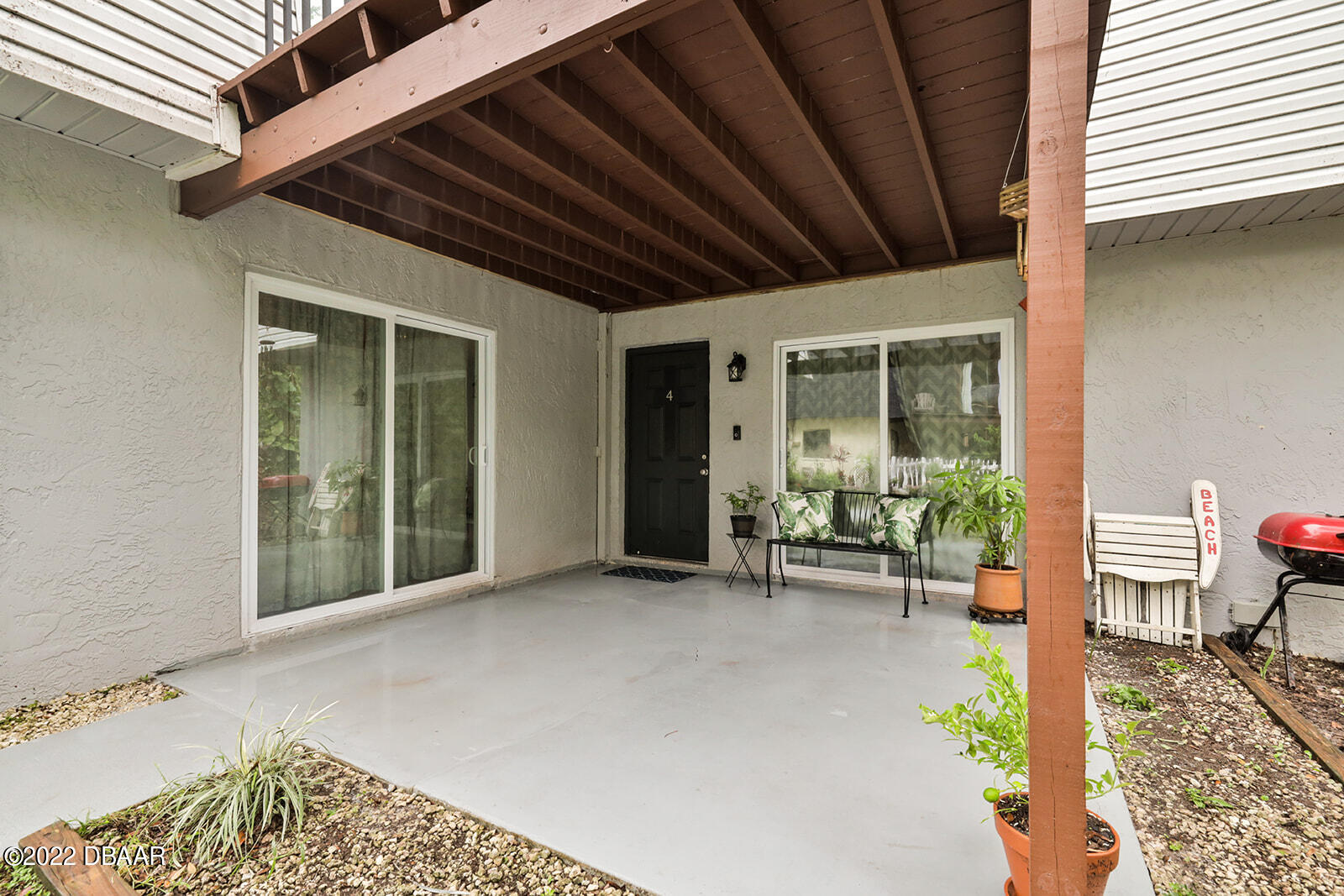 4 Springwood Square-5