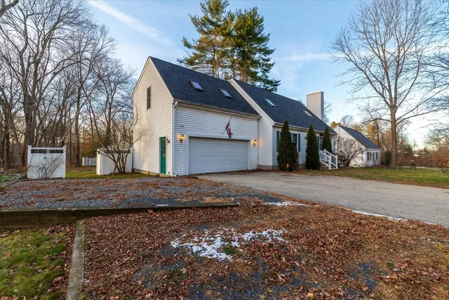 $599,000 | 369 Cooper Road, Northbridge, MA 01534