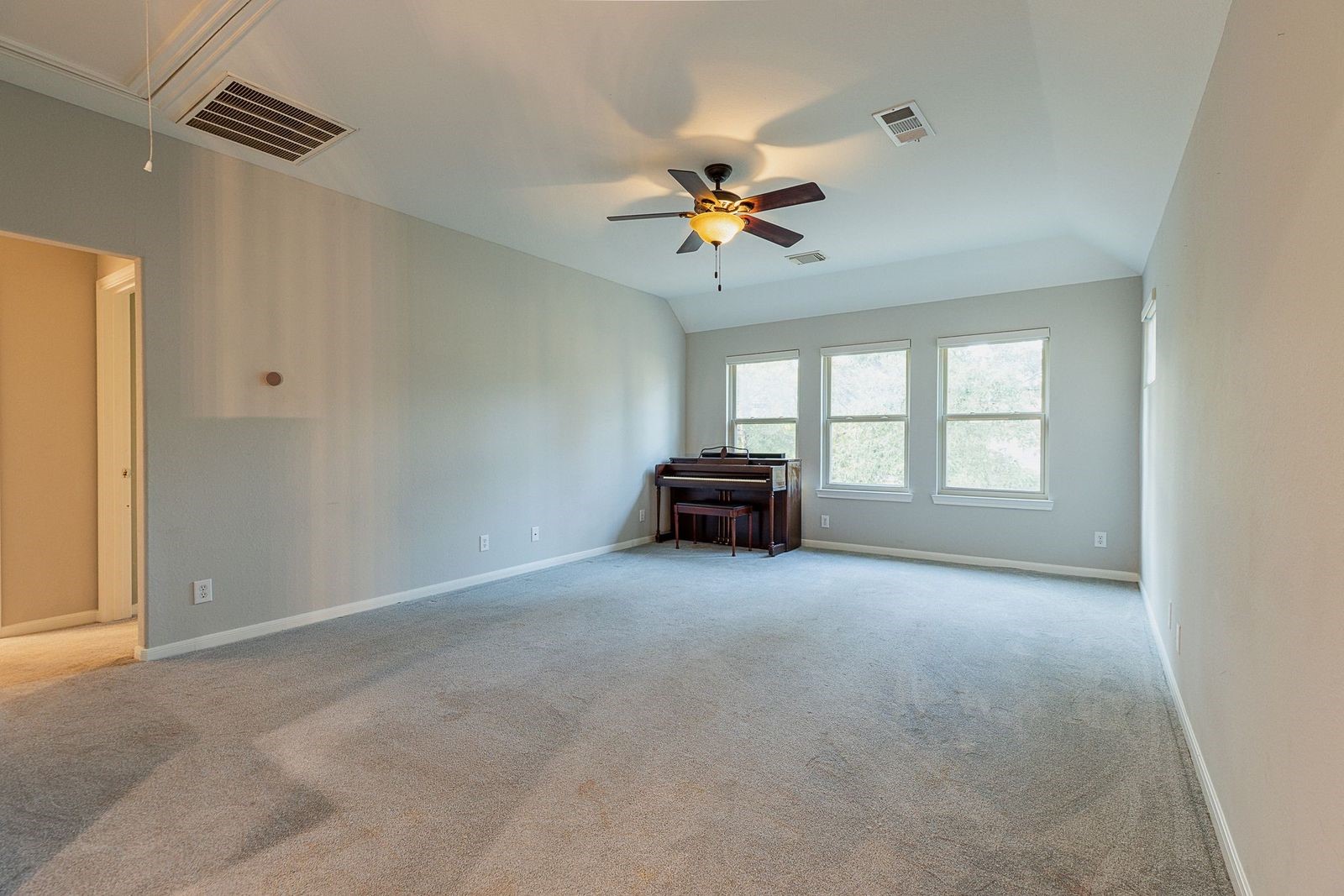 1122 Silveridge Conroe, TX 77304 - Photo 30 of 46 Generous left area can be utilized as a game room or flex space!