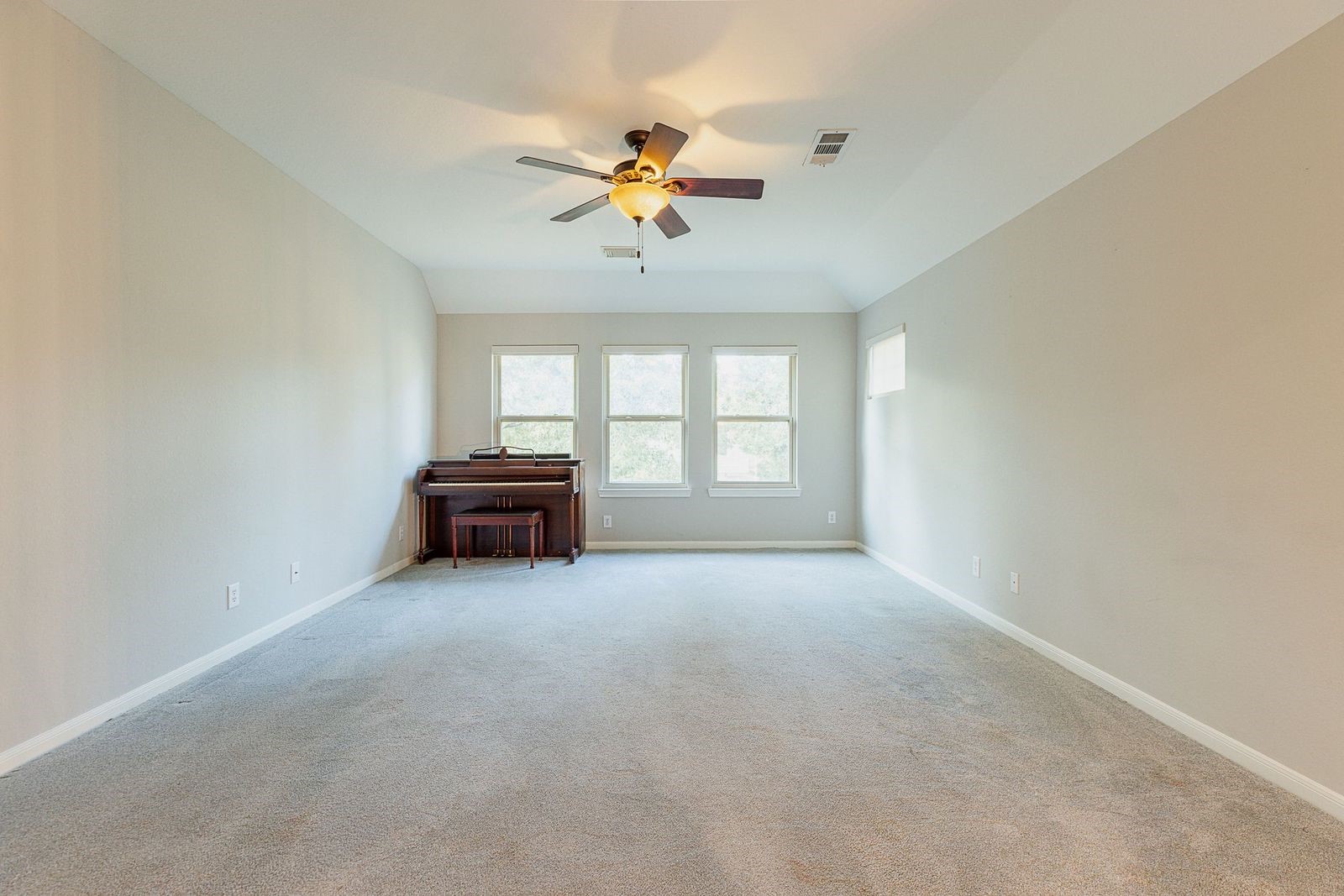 1122 Silveridge Conroe, TX 77304 - Photo 31 of 46