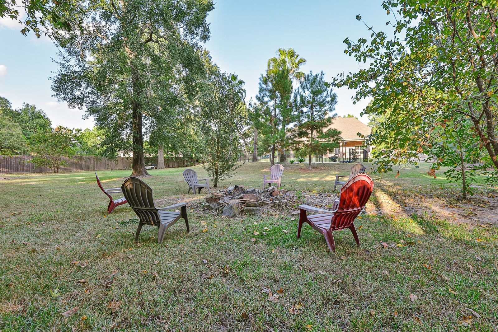 1122 Silveridge Conroe, TX 77304 - Photo 39 of 46