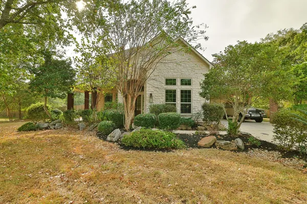 $610,000 | 1122 Silveridge, Conroe, TX 77304