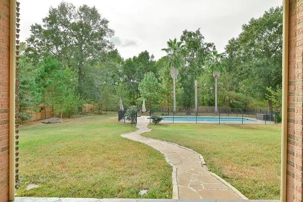 $610,000 | 1122 Silveridge, Conroe, TX 77304