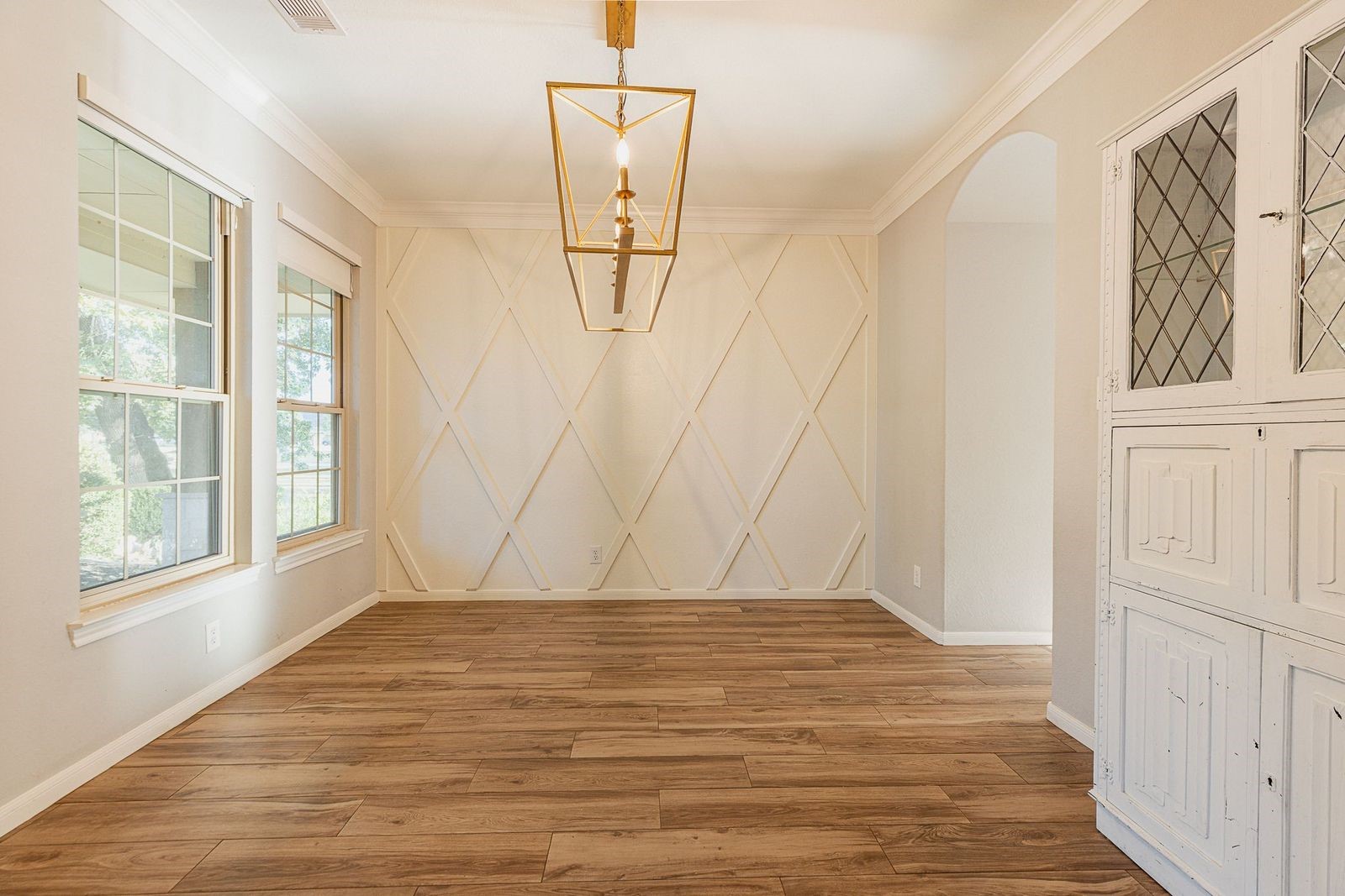 1122 Silveridge Conroe, TX 77304 - Photo 9 of 46