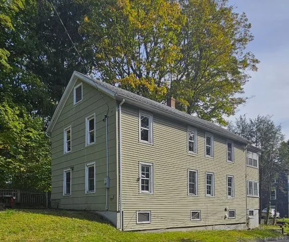 $1,950 | 10 Benedict Street, Plymouth, CT 06786