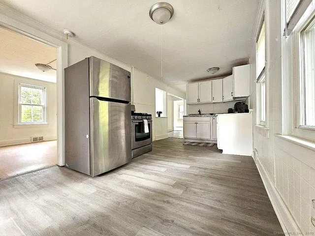 $1,950 | 10 Benedict Street, Plymouth, CT 06786