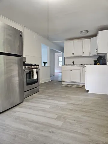 $1,950 | 10 Benedict Street, Plymouth, CT 06786