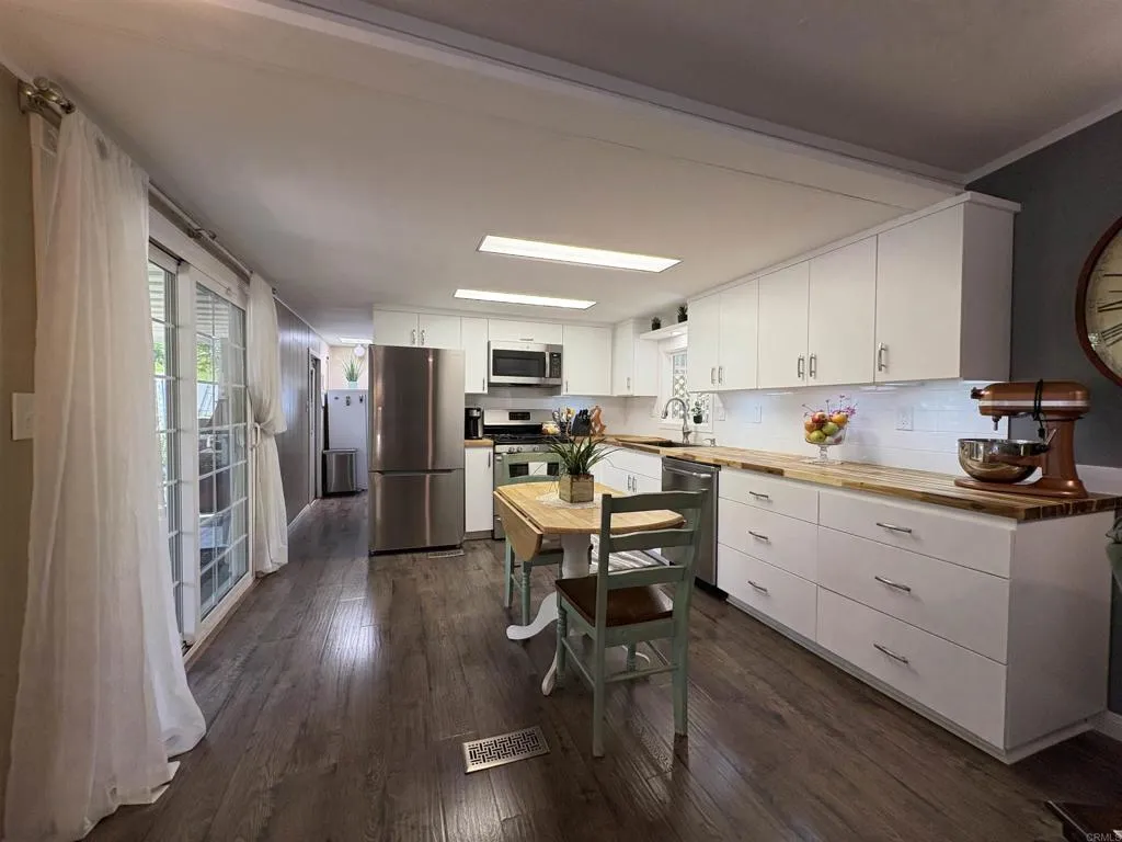1925 Otay Lakes Road, Unit 14 Chula Vista, CA 91913 - Photo 1 of 1 Gallery Image 1