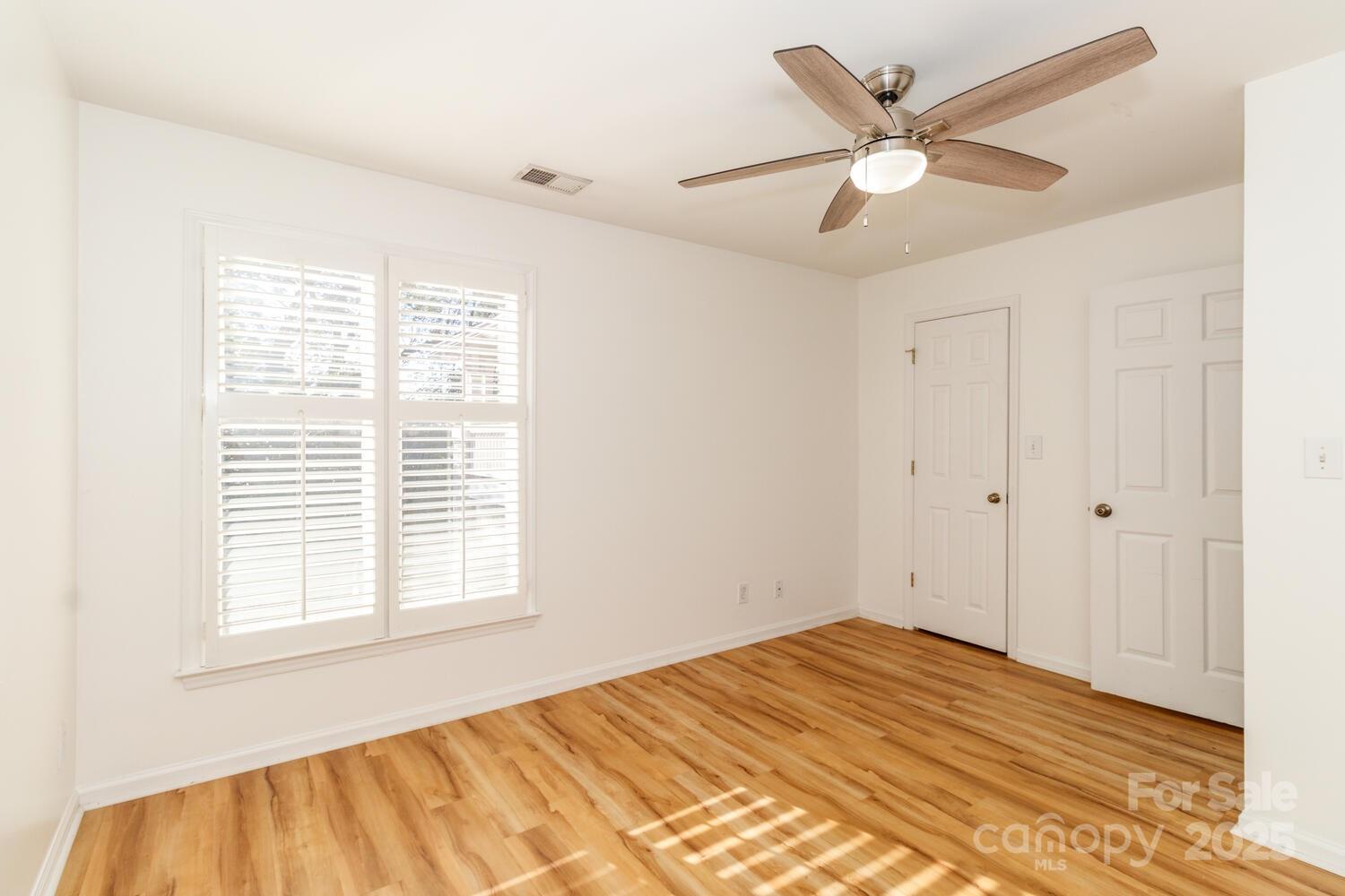 318 Queens Road, Unit 9 Charlotte, NC 28204 - Photo 21 of 29 Gallery Image 21