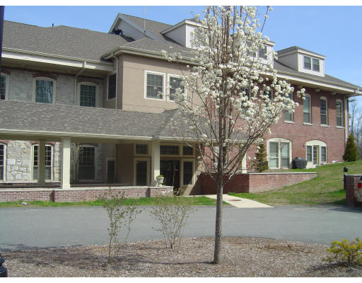 12 Brookside Road, Unit 26 Westford, MA 01886 - Photo 1 of 6 Gallery Image 1