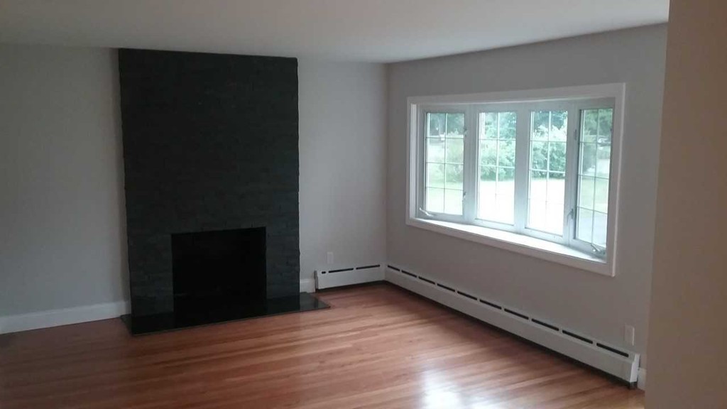 29 Rural Lane East Longmeadow, MA 01028 - Photo 8 of 15 Gallery Image 8