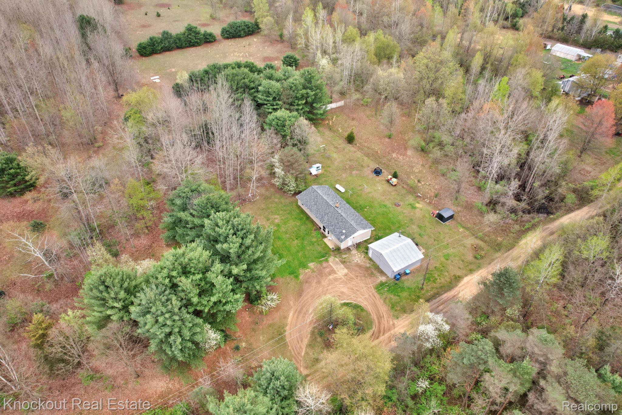7261 Hess Road Millington, MI 48746 - Photo 33 of 45 34-web-or-mls-7261 Hess Rd Millington -34.jpg
