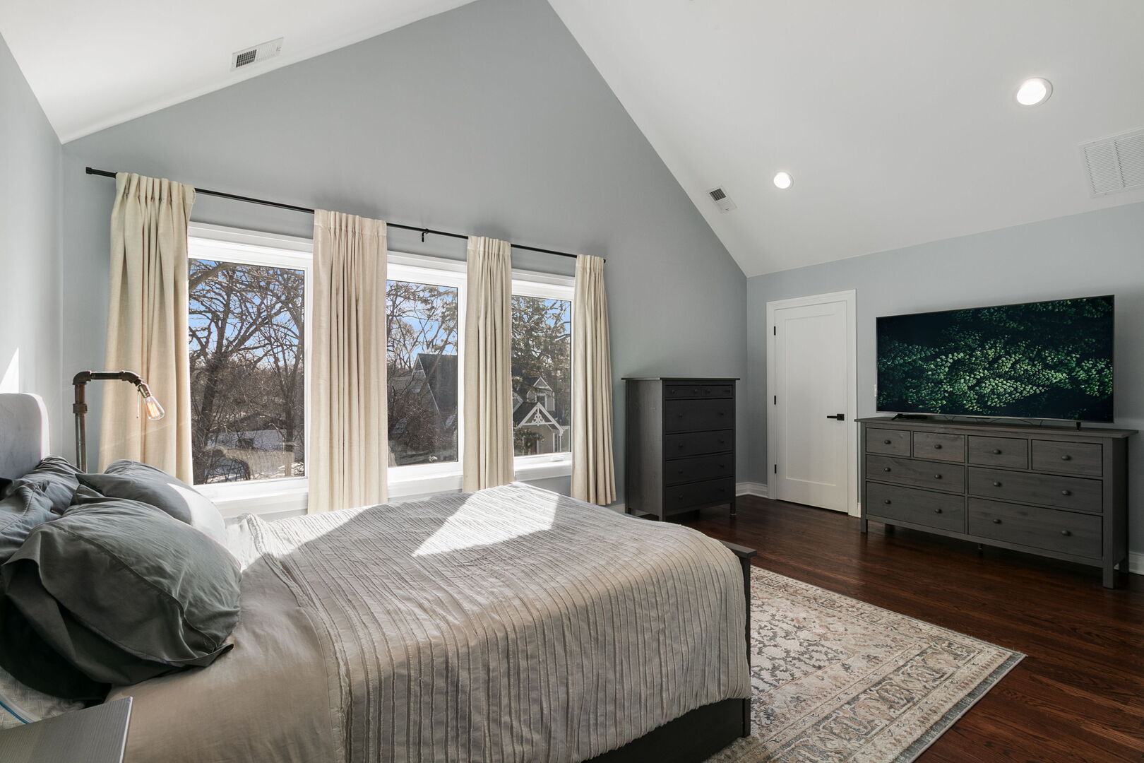 170 West Burlington Street Riverside, IL 60546 - Photo 16 of 46