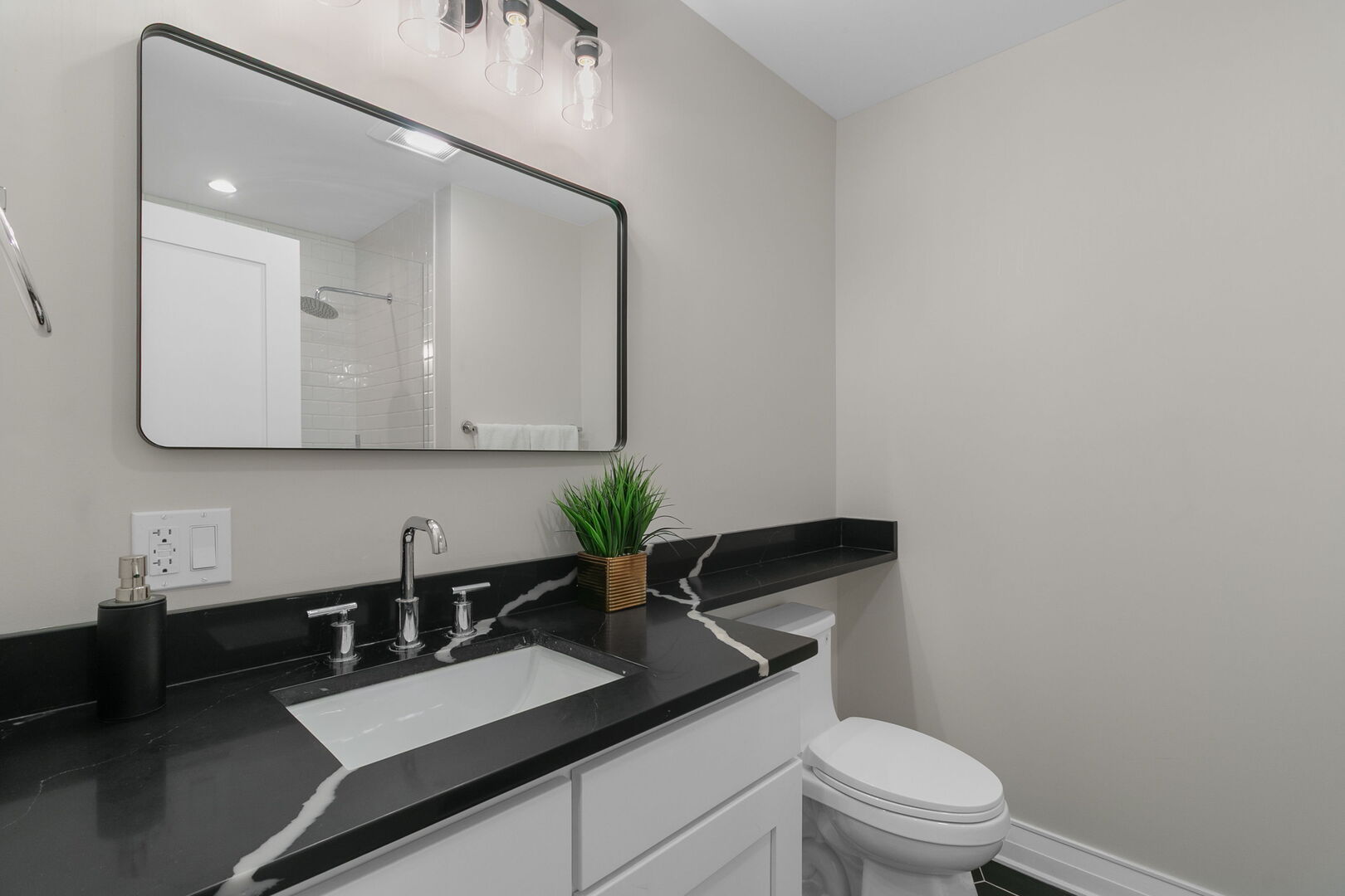 170 West Burlington Street Riverside, IL 60546 - Photo 31 of 46