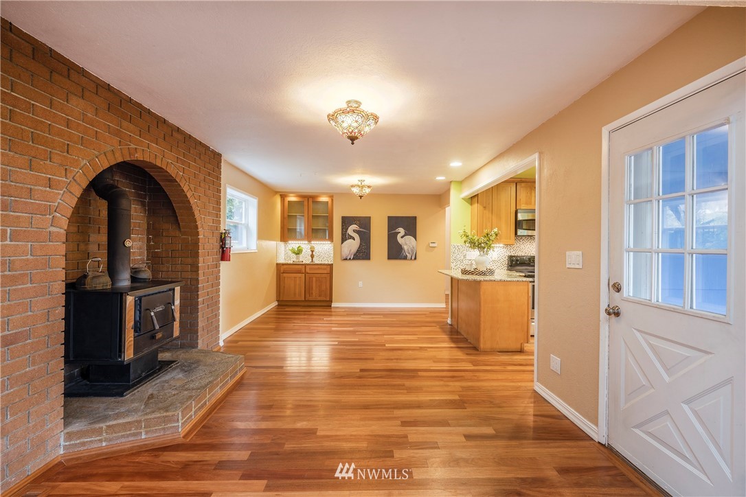 1739 Grove Street Bremerton, WA 98310 - Photo 15 of 30 Gallery Image 15