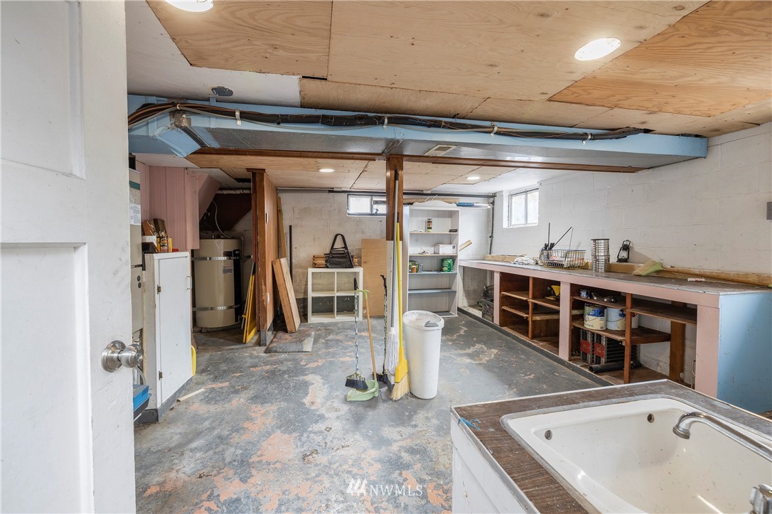 1739 Grove Street Bremerton, WA 98310 - Photo 20 of 30 Gallery Image 20