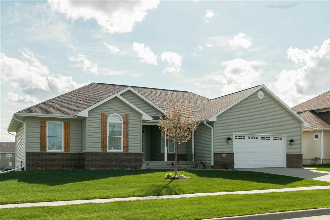 811 Wood Lily Road Solon, IA 52333 - Photo 1 of 17 Gallery Image 1
