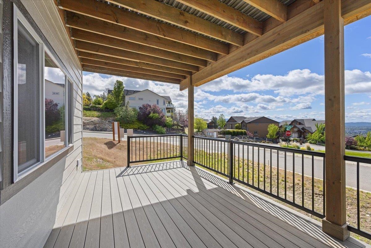 8930 East Ridgeline Lane Spokane, WA 99217 - Photo 30 of 33