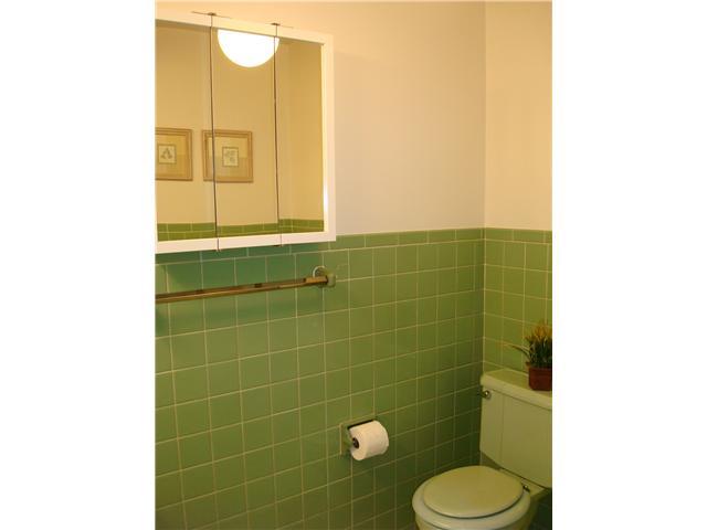 602 Burbank Road Indianapolis, IN 46219 - Photo 18 of 24 Gallery Image 18