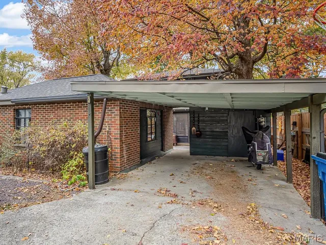 $269,000 | 1408 Grand Avenue, Edwardsville, IL 62025