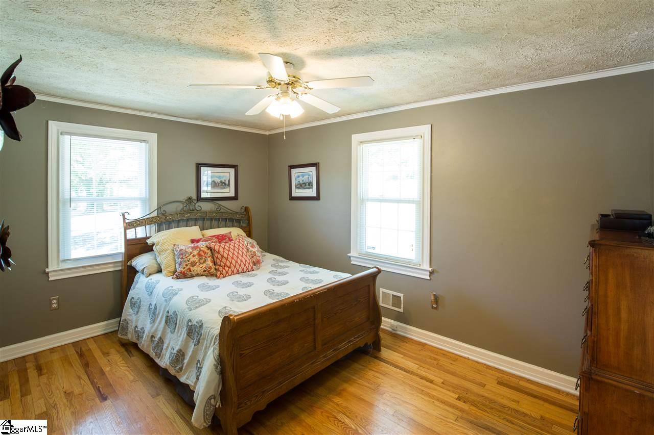 114 Perrin Street Greenville, SC 29607 - Photo 11 of 20 Gallery Image 11