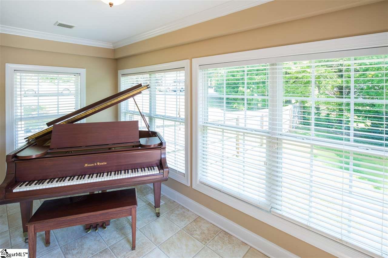 114 Perrin Street Greenville, SC 29607 - Photo 14 of 20 Gallery Image 14