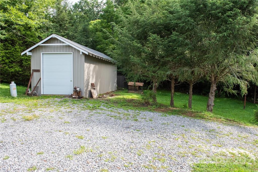2448 Riceville Road Asheville, NC 28805 - Photo 15 of 15 Gallery Image 15