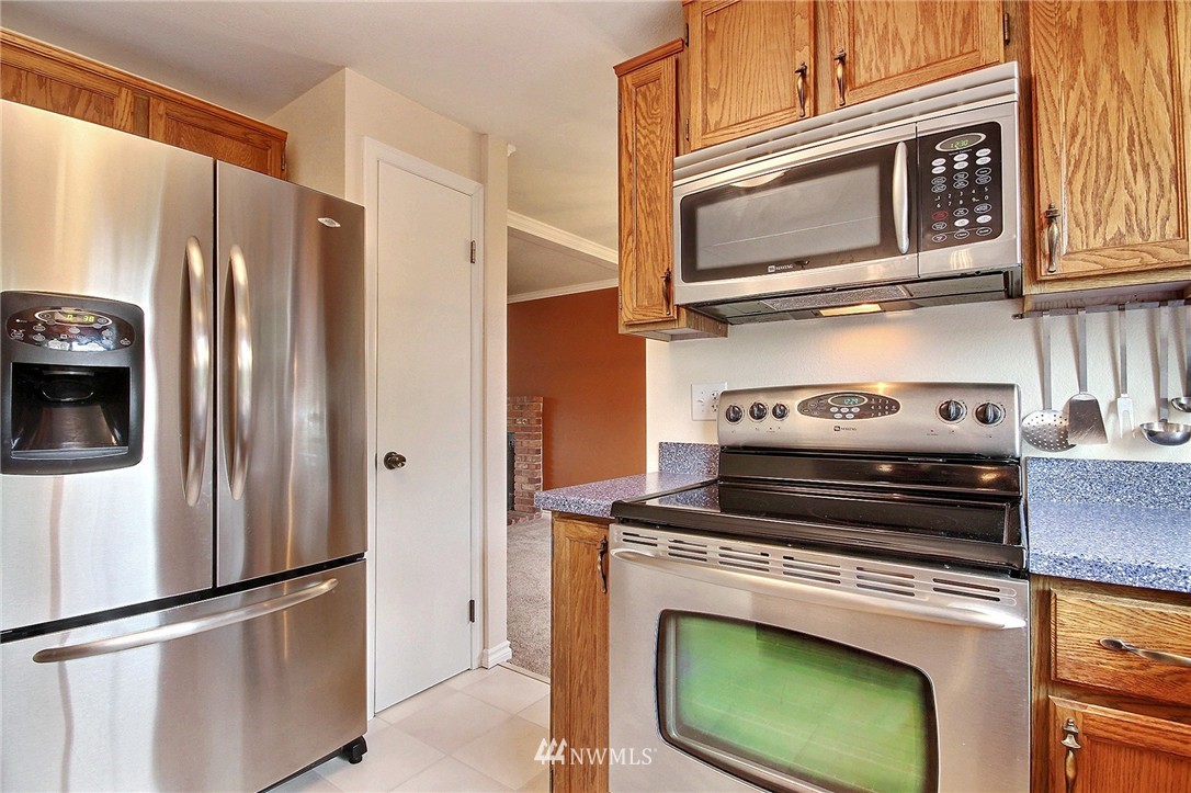 1232 232nd Place Southwest Bothell, WA 98021 - Photo 8 of 23