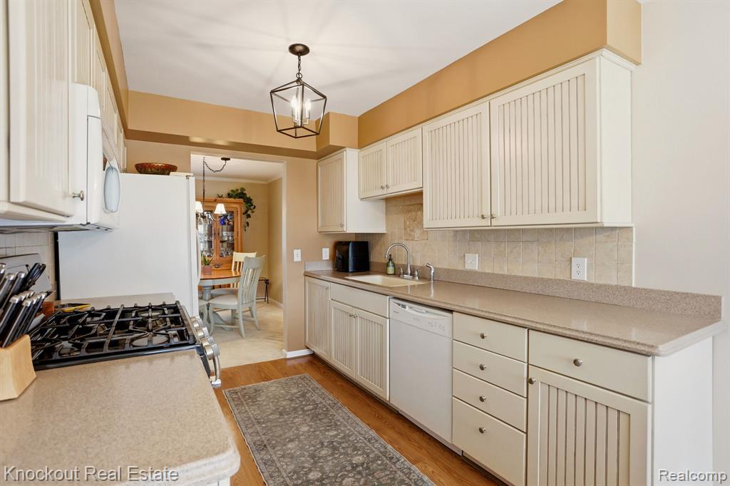 239 Churchgrove Road Frankenmuth, MI 48734 - Photo 16 of 45