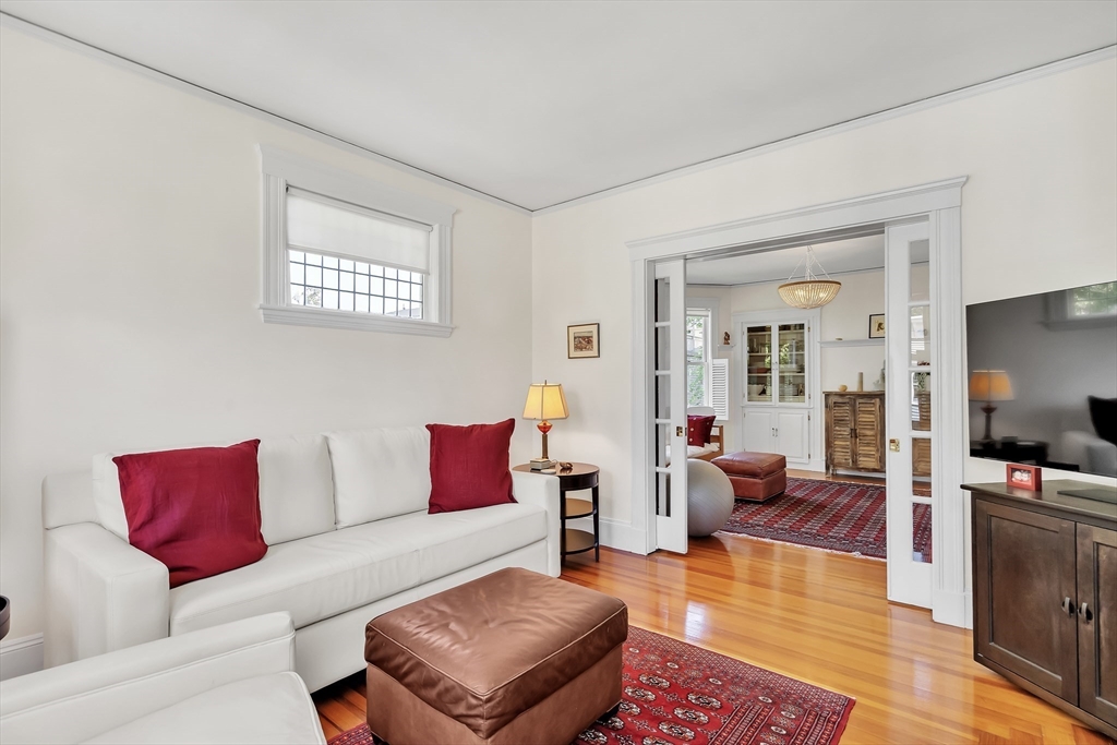 54 Ellery Street, Unit 3 Cambridge, MA 02138 - Photo 5 of 35