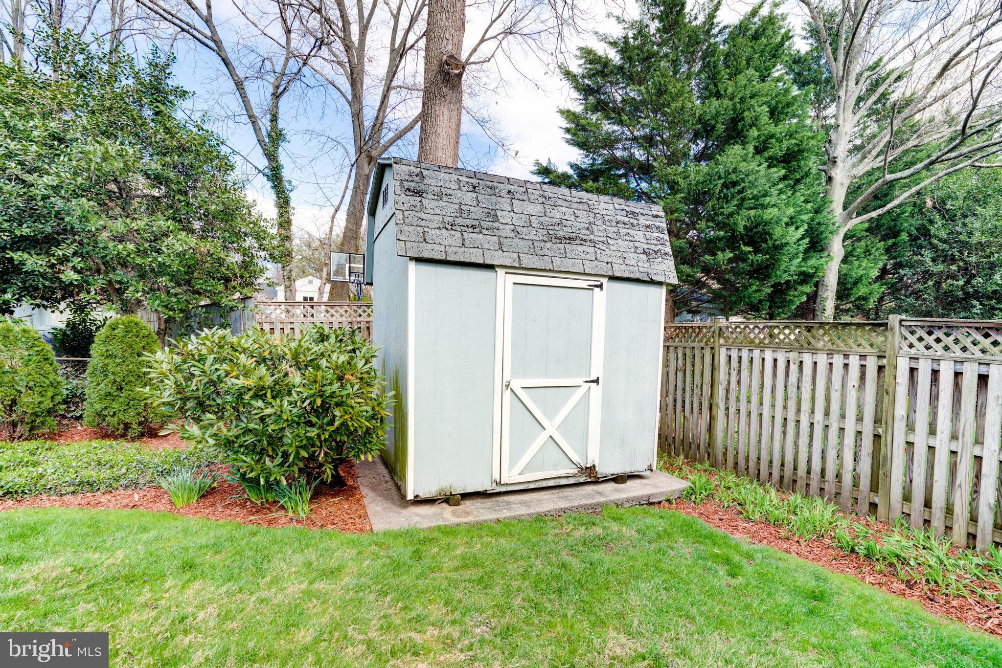 4711 Overbrook Road Bethesda, MD 20816 - Photo 72 of 72 Gallery Image 72