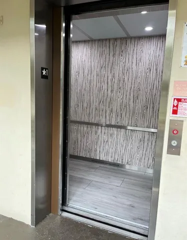 $1,900 | 5130 Las Verdes Circle, Unit 305, Delray Beach, FL 33484