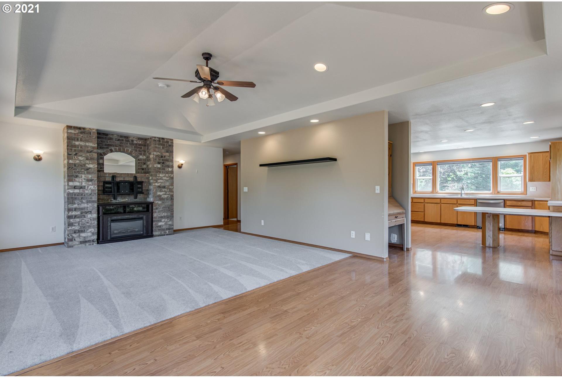 15406 Northeast Grantham Road Amboy, WA 98601 - Photo 8 of 32 Gallery Image 8