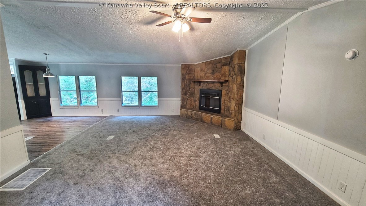 4123 Heizer Creek Road Poca, WV 25159 - Photo 8 of 24 Gallery Image 8