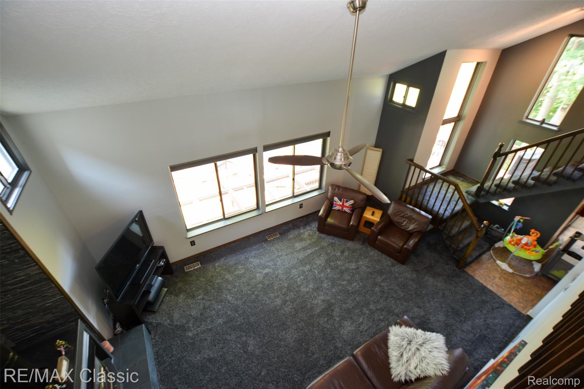 892 Brighton Lake Road Brighton, MI 48116 - Photo 9 of 39 Great Room Overhead