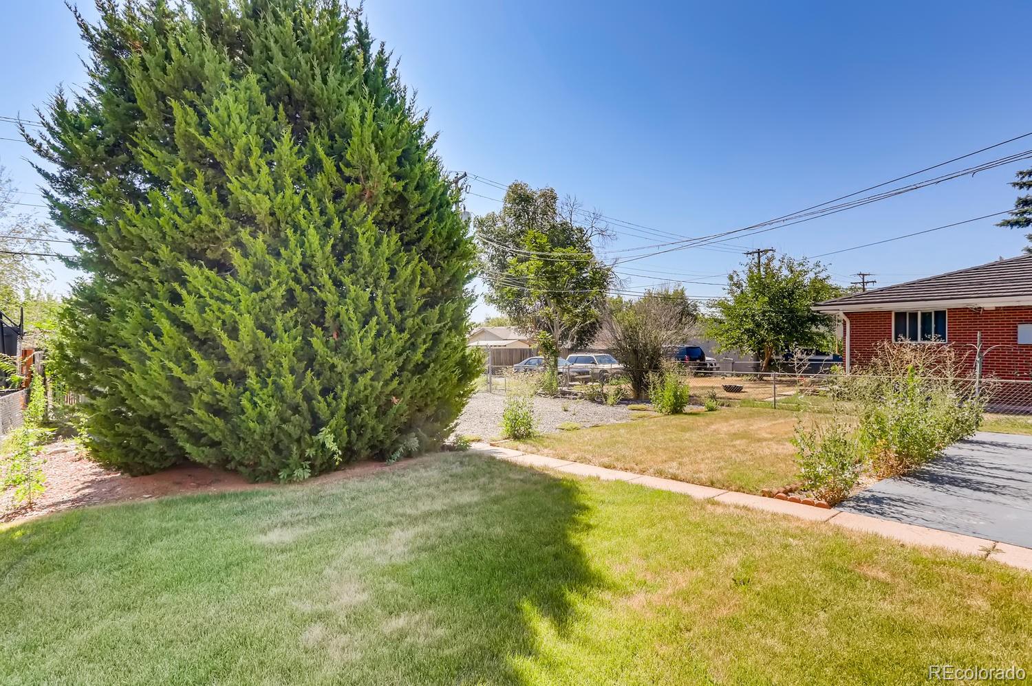 440 South Raleigh Street Denver, CO 80219 - Photo 24 of 29 a view of a house with basketball court