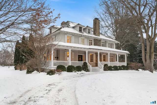 $2,795,000 | 242 Ocean Drive West, Stamford, CT 06902