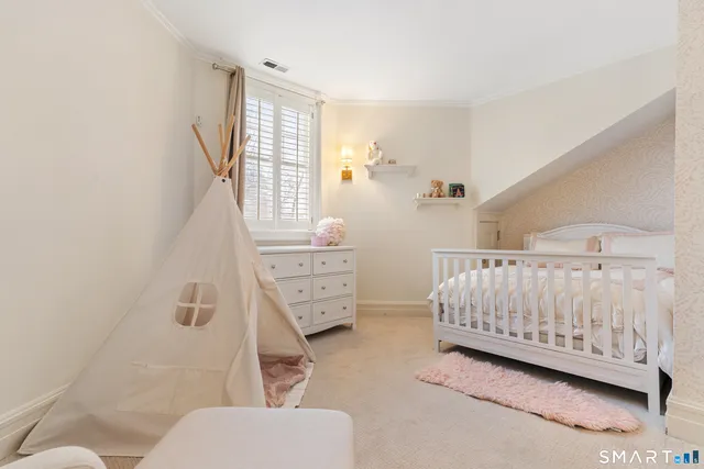 $2,795,000 | 242 Ocean Drive West, Stamford, CT 06902