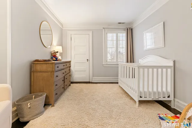 $2,795,000 | 242 Ocean Drive West, Stamford, CT 06902