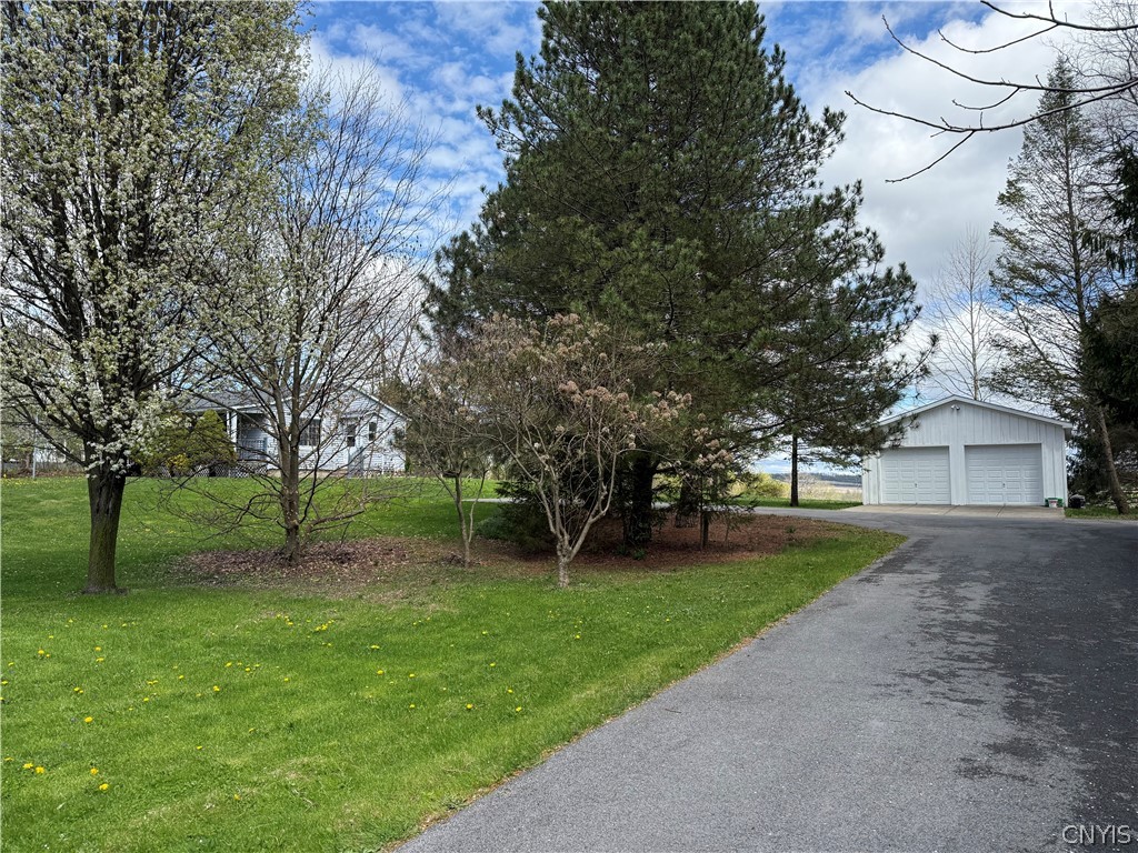 4454 Limeledge Road Marcellus, NY 13108 - Photo 7 of 24