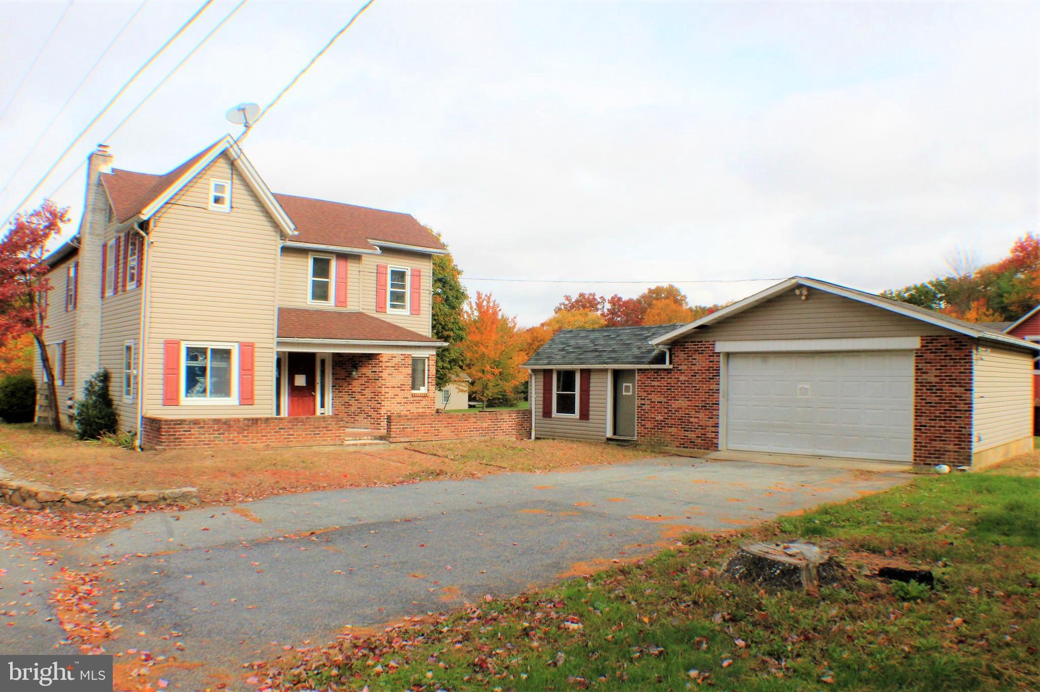 8687 Jones Road Slatington, PA 18080 - Photo 1 of 9 Gallery Image 1