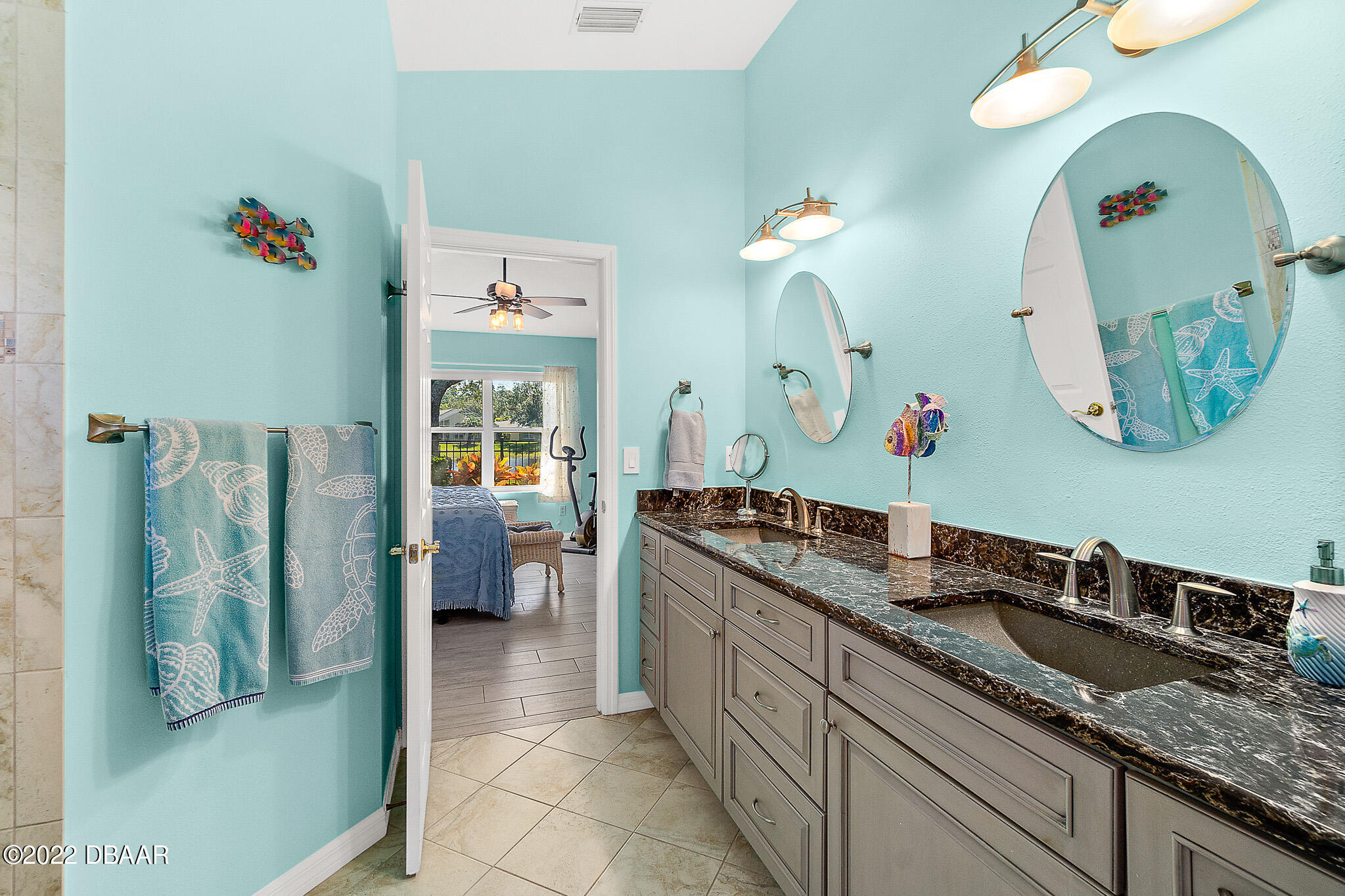 905 Brookridge Lane Ormond Beach, FL 32174 - Photo 23 of 47 Master En-suite Bath